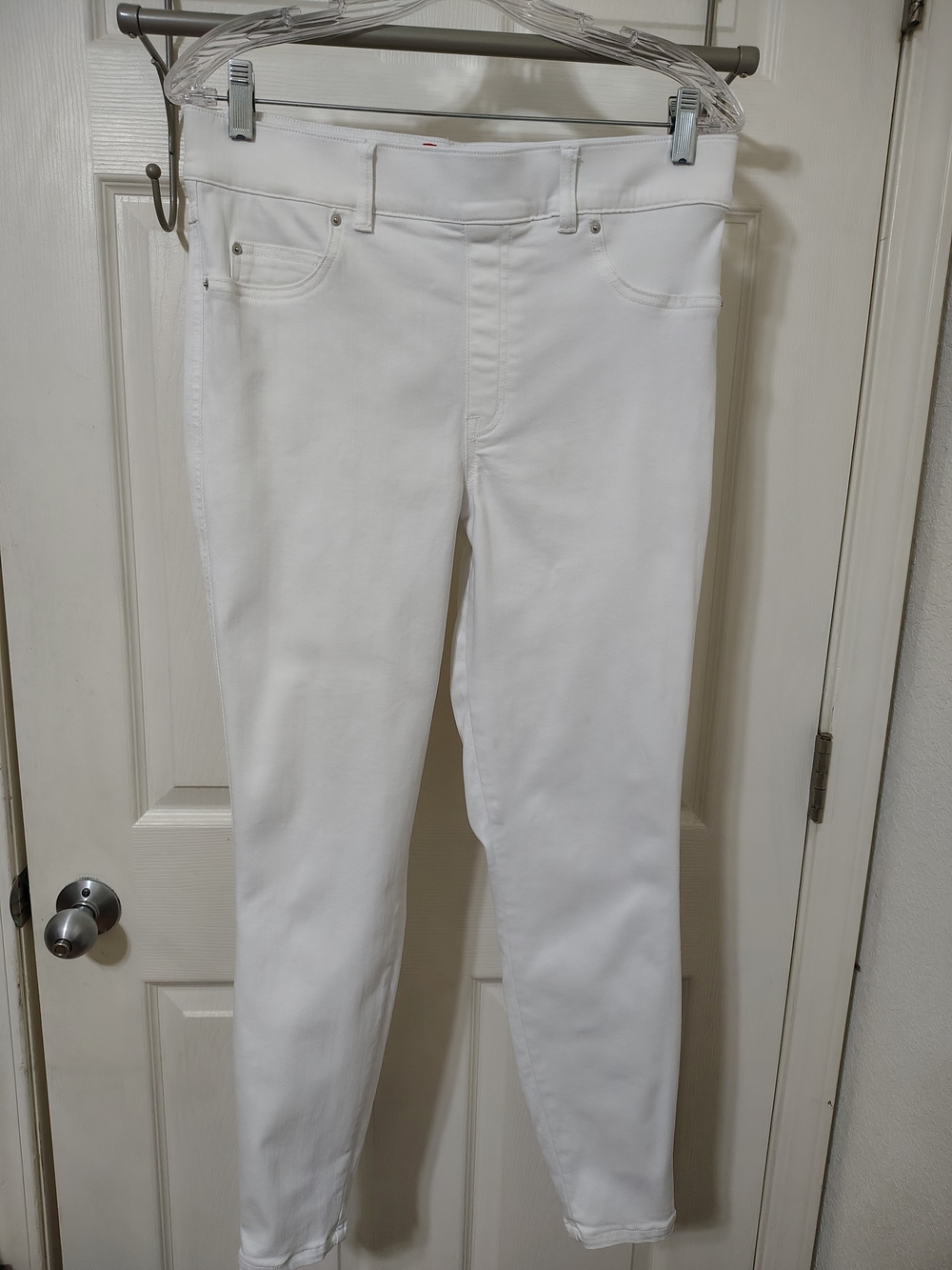 SPANX White Jeans with Red Brand Tag